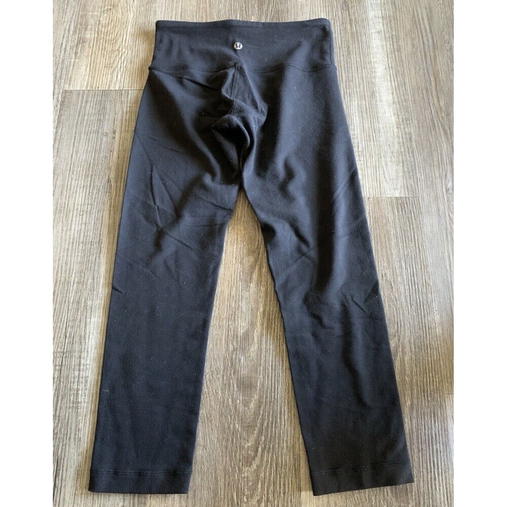 Lululemon Black Pocket Activewear Pull On Stretch Workout Pants Leggings Size 2